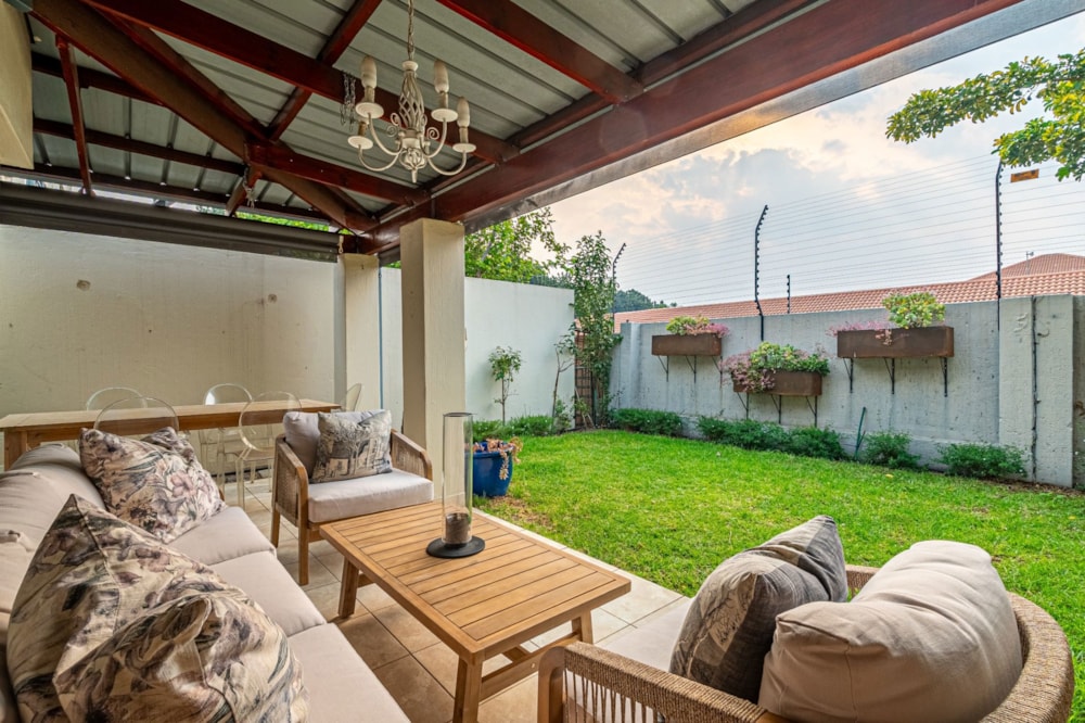 Townhouse for sale in Bryanston - HP1712664 Townhouse for sale in Bryanston - HP1712664