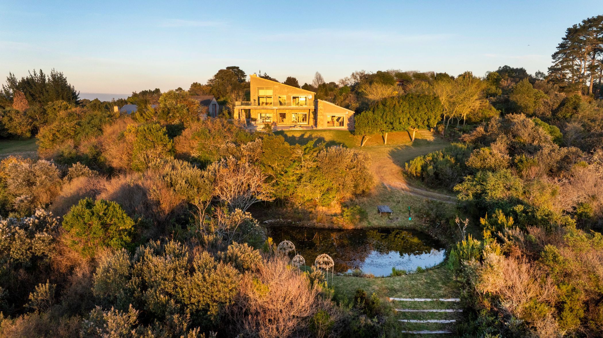 House for sale in Wilderness Heights - GEO1660012