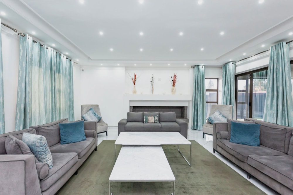 Double-storey house for sale in Oriel - BED1710745