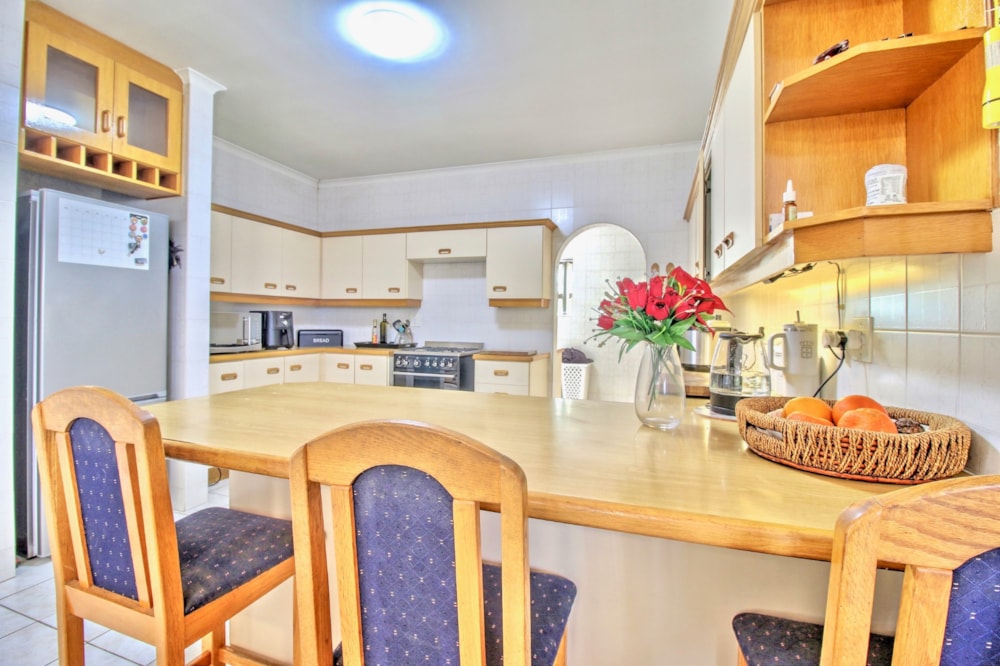 House let in Plattekloof - 1PLA1714430 House let in Plattekloof - 1PLA1714430