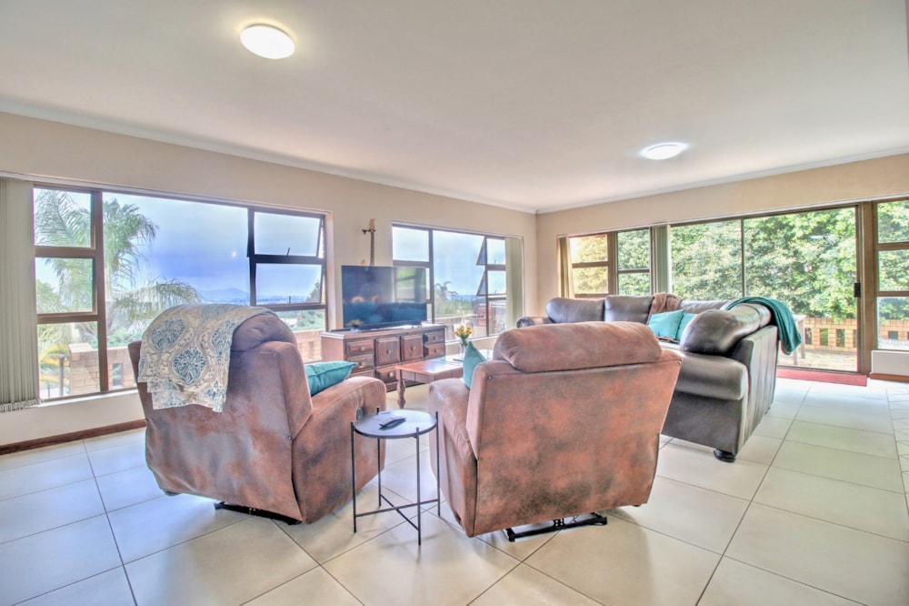 House let in Plattekloof - 1PLA1714430 House let in Plattekloof - 1PLA1714430