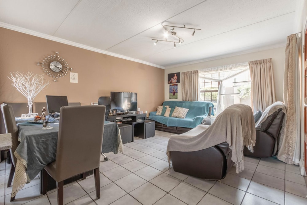 Apartment for sale in Lakefield - EN1714060 Apartment for sale in Lakefield - EN1714060