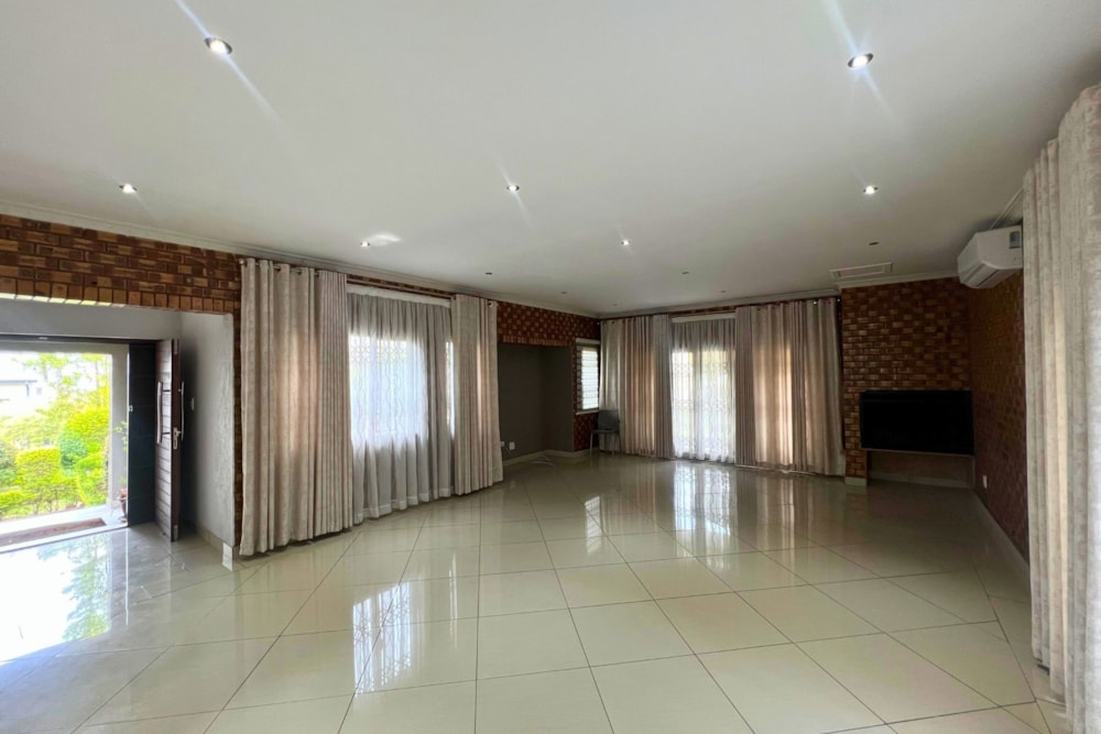 Double-storey house for sale in Elawini Lifestyle Estate - 1NS1714046