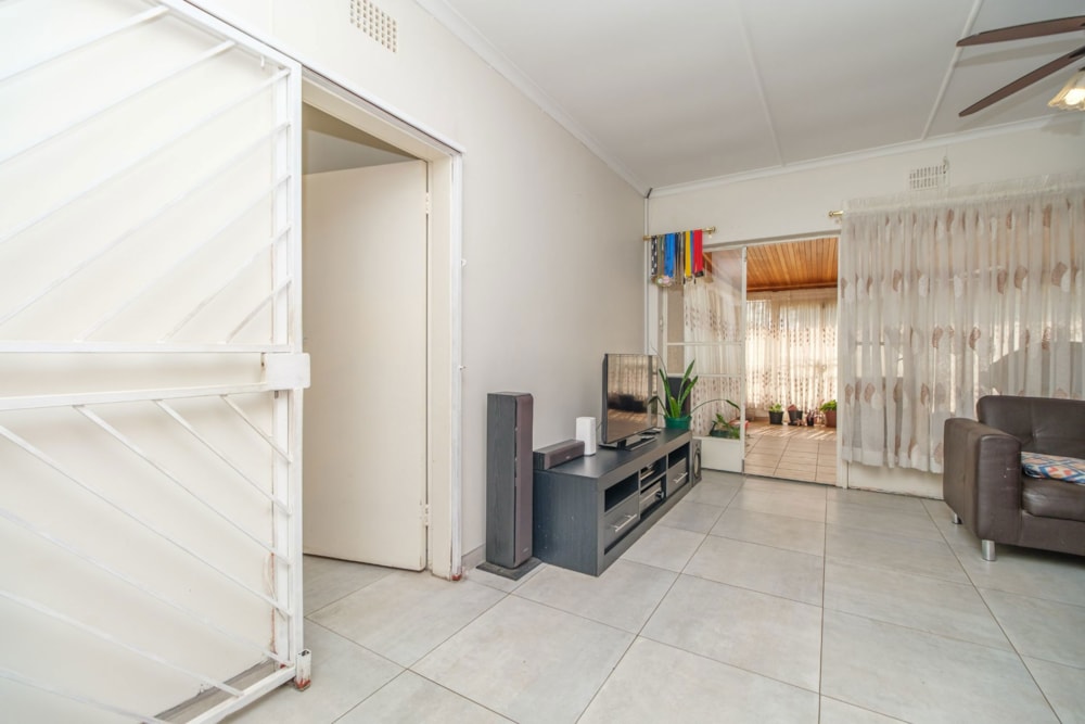 House for sale in Witpoortjie - RAN1714216 House for sale in Witpoortjie - RAN1714216