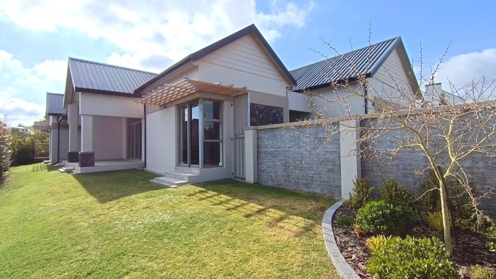 House for sale in Kingswood Golf Estate - GEO1642166