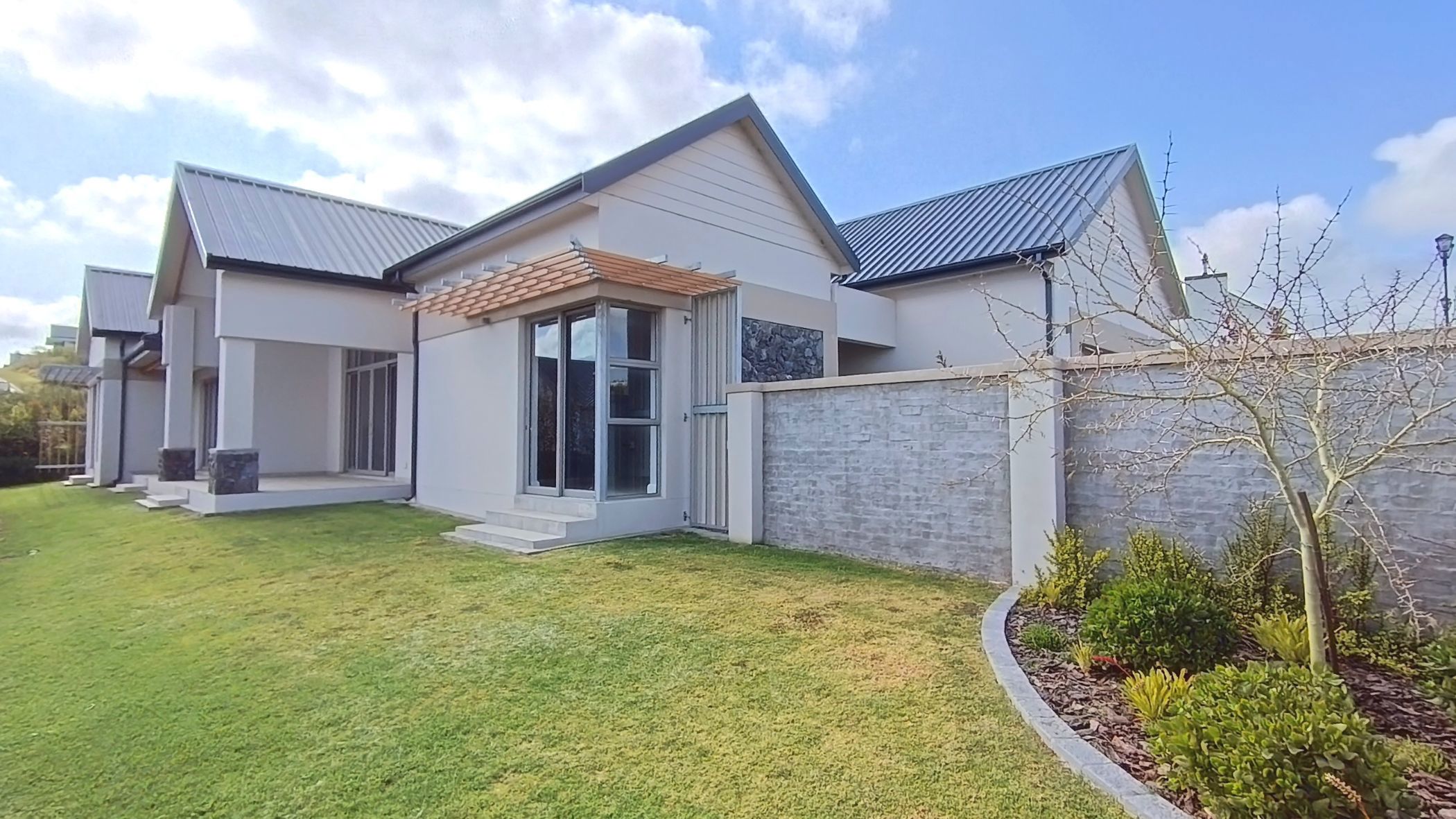 House for sale in Kingswood Golf Estate - GEO1642166