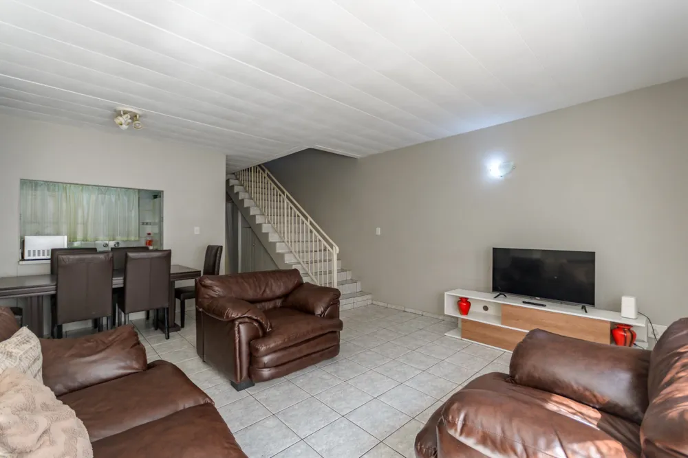 Apartment sold in Benoni - EN1714304 Apartment sold in Benoni - EN1714304