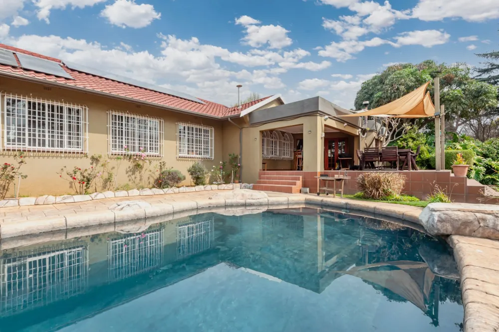 House sold in Northcliff, Johannesburg - RAN1711135 House sold in Northcliff, Johannesburg - RAN1711135