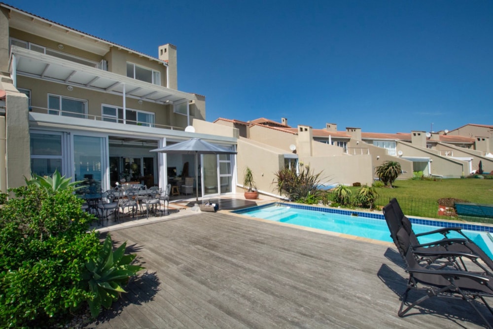 Apartment for sale in Port St Francis - 1SA1713537 Apartment for sale in Port St Francis - 1SA1713537