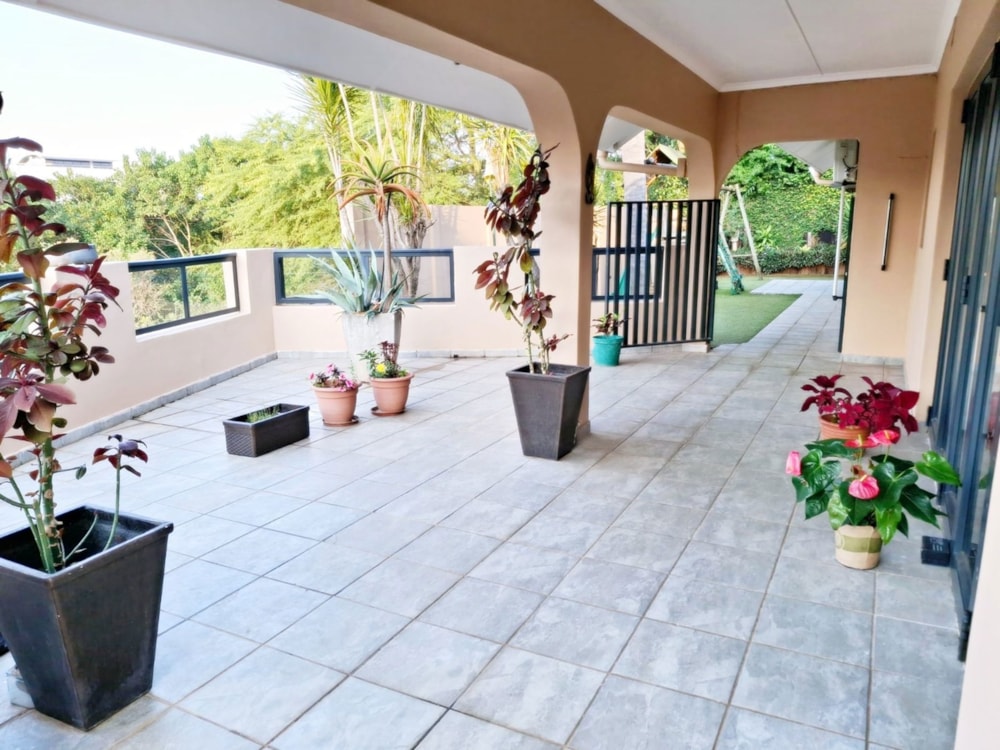 House for sale in La Lucia - 1ND1714494 House for sale in La Lucia - 1ND1714494