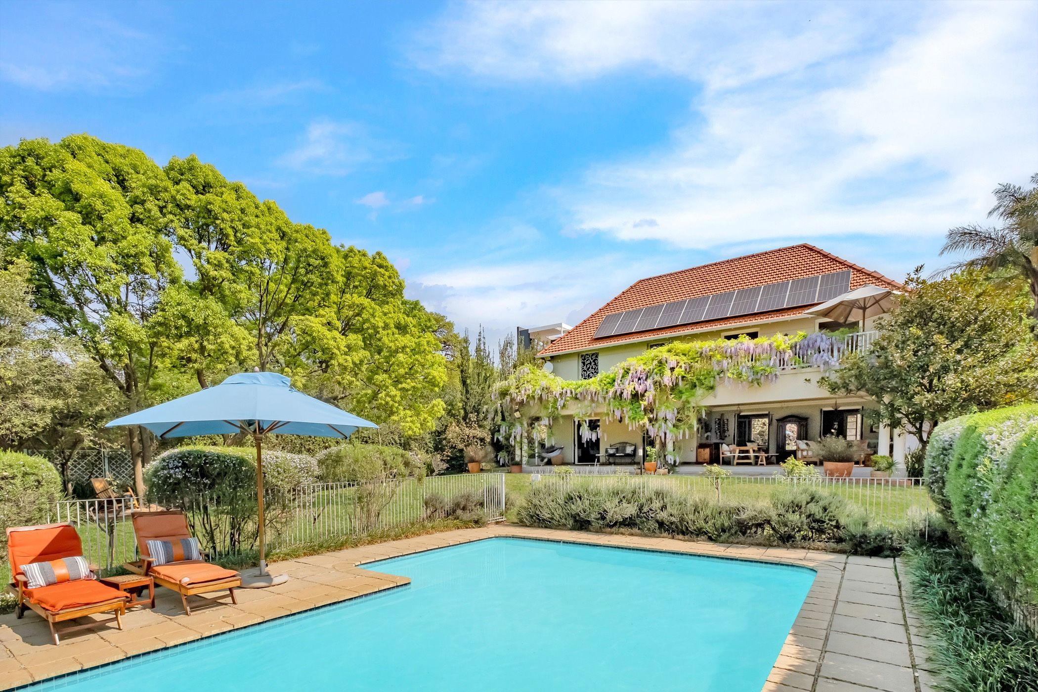 House for sale in Melrose - HP1714085