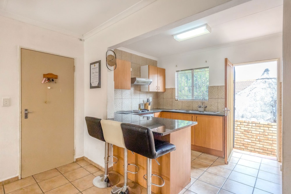 Townhouse for sale in Wilgeheuwel - RAN1713373