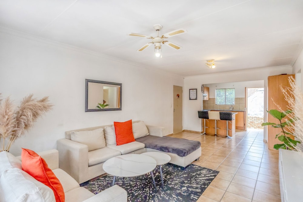 Townhouse for sale in Wilgeheuwel - RAN1713373