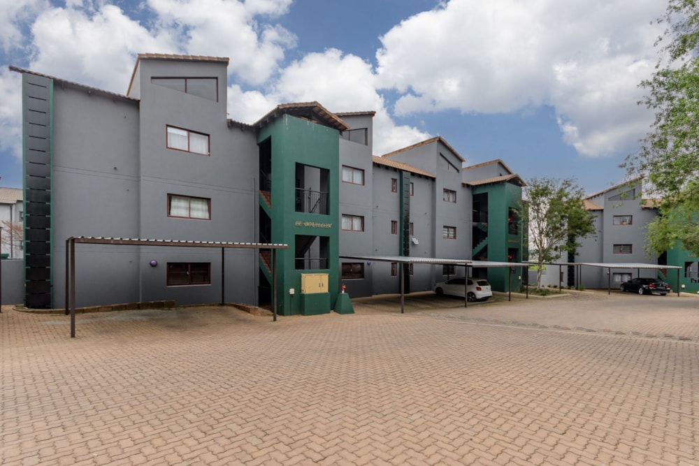 Apartment for sale in Honeydew, Randburg - RAN1712724