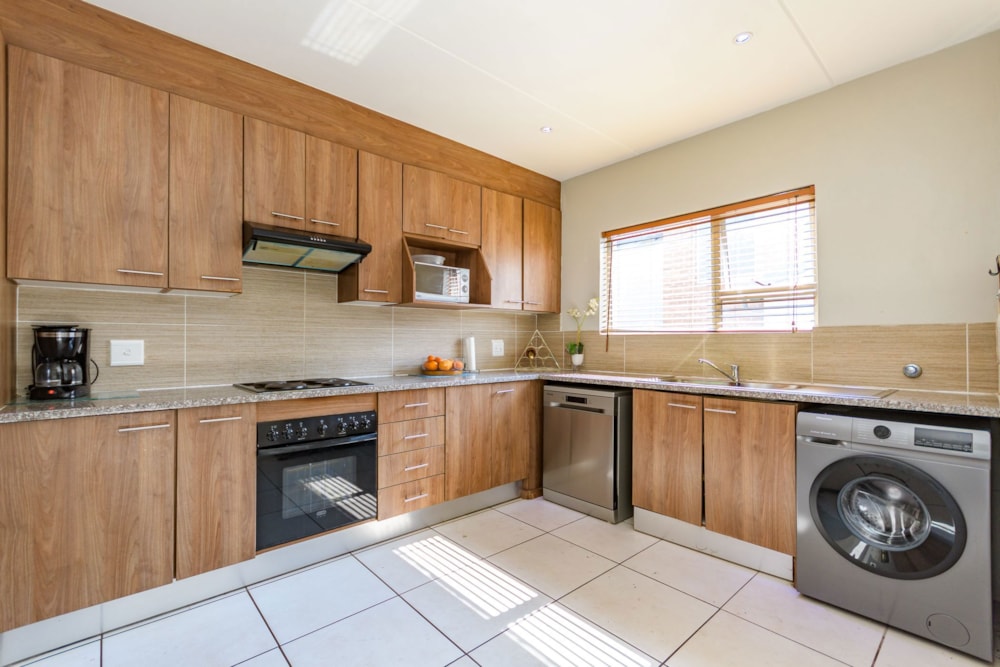 Townhouse for sale in Honeydew Manor - RAN1712861 Townhouse for sale in Honeydew Manor - RAN1712861