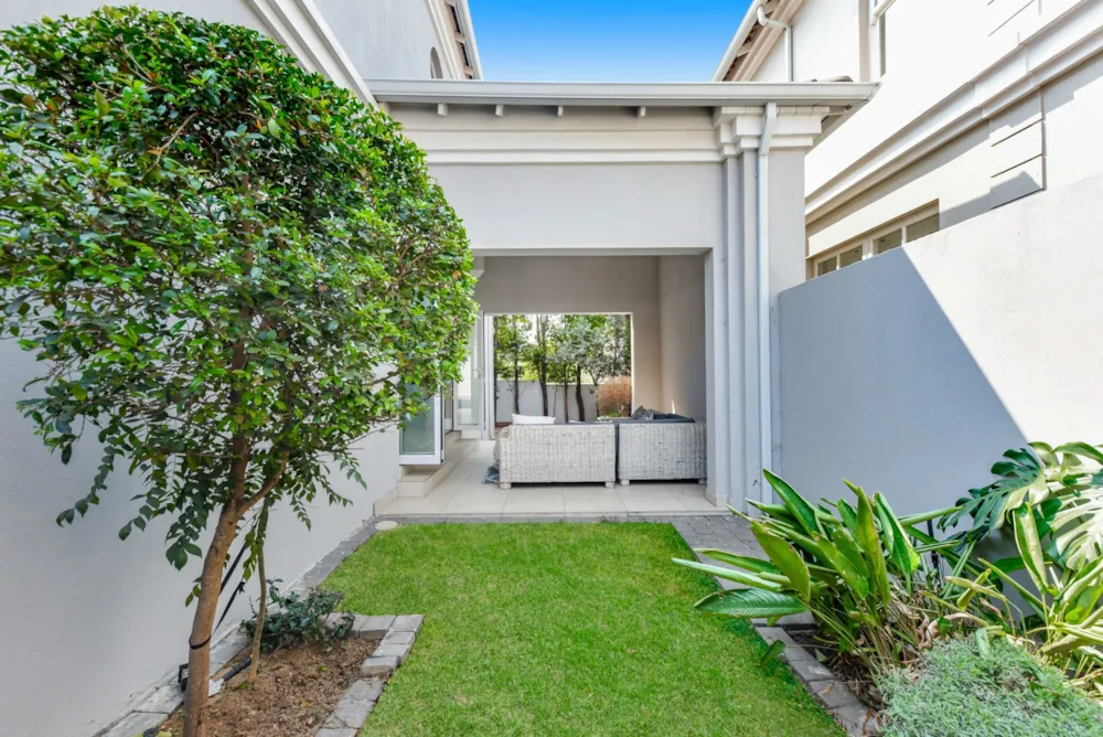 Townhouse let in Fourways Area - FYL1740708 Townhouse let in Fourways Area - FYL1740708
