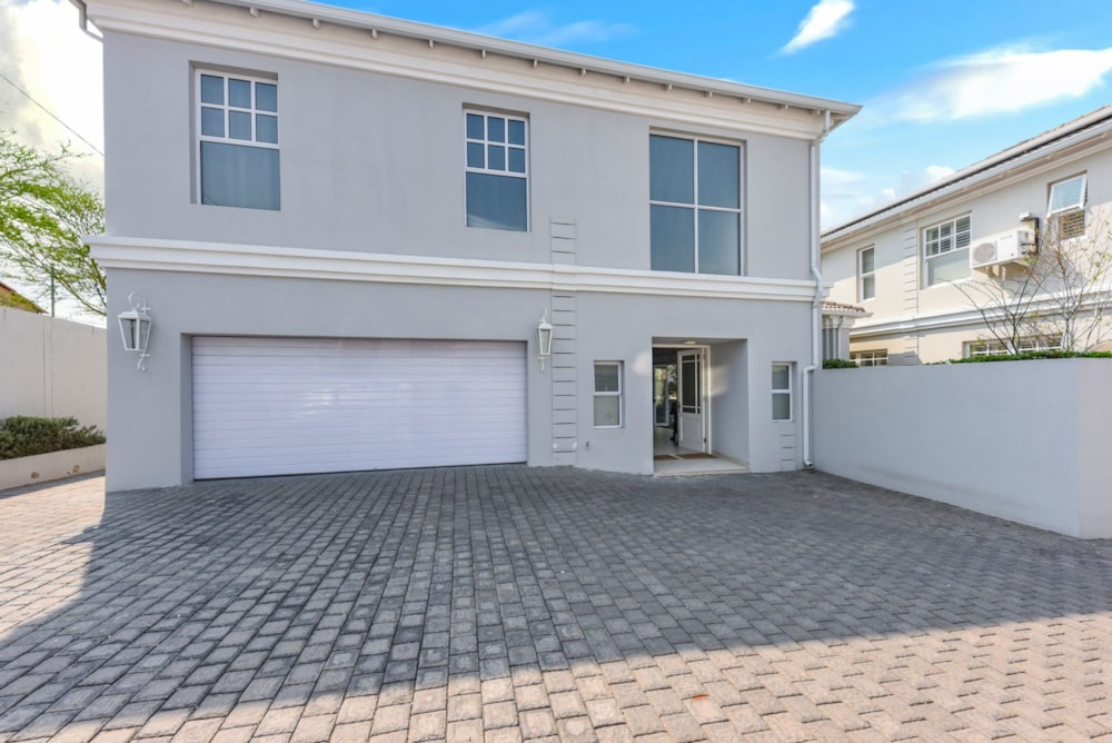 Townhouse for sale in Fourways Area - FW1714321 Townhouse for sale in Fourways Area - FW1714321