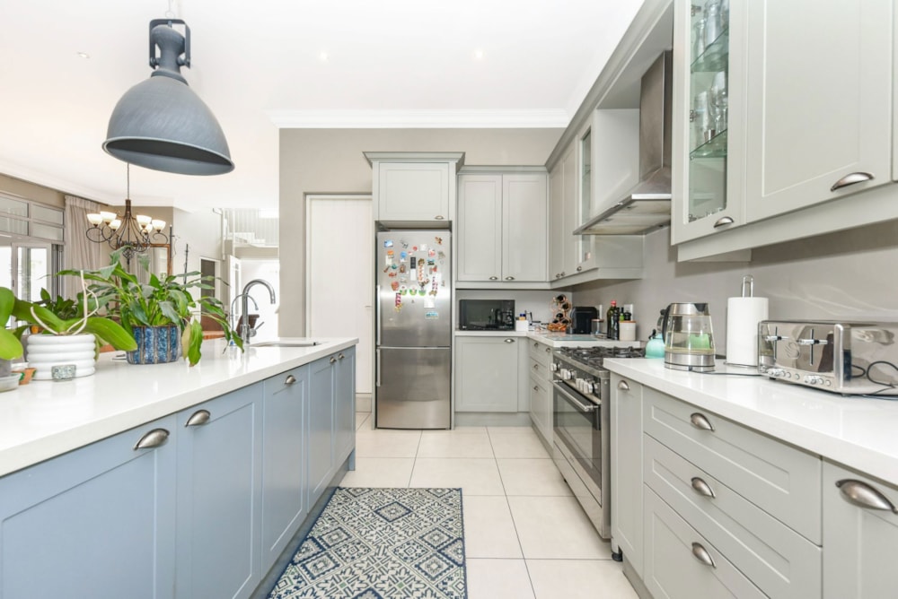 Townhouse for sale in Fourways Area - FW1714321 Townhouse for sale in Fourways Area - FW1714321