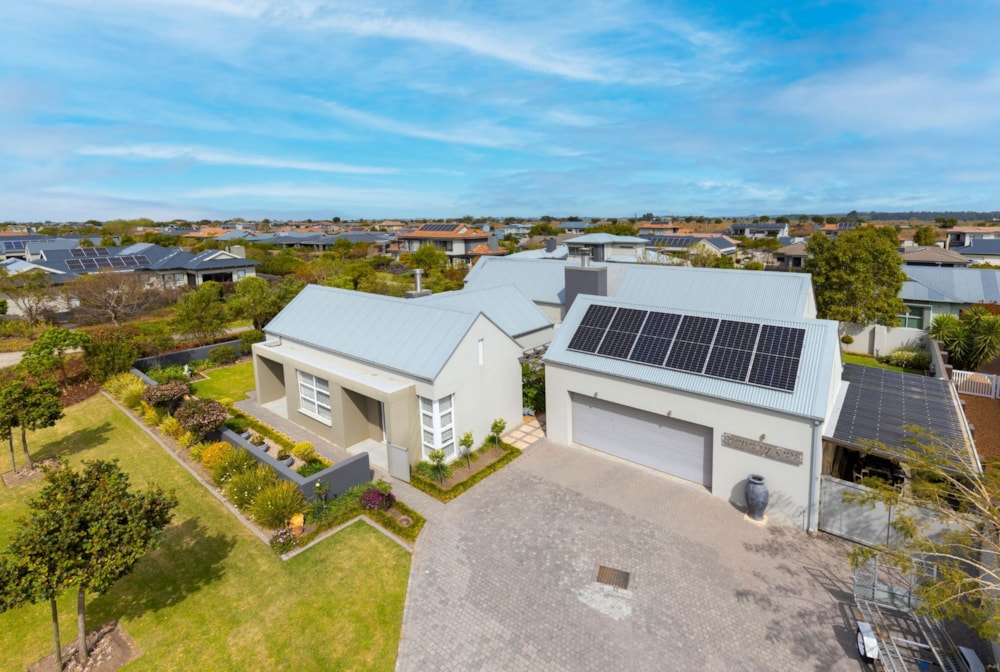 House for sale in Earl's Court - GEO1714868 House for sale in Earl's Court - GEO1714868