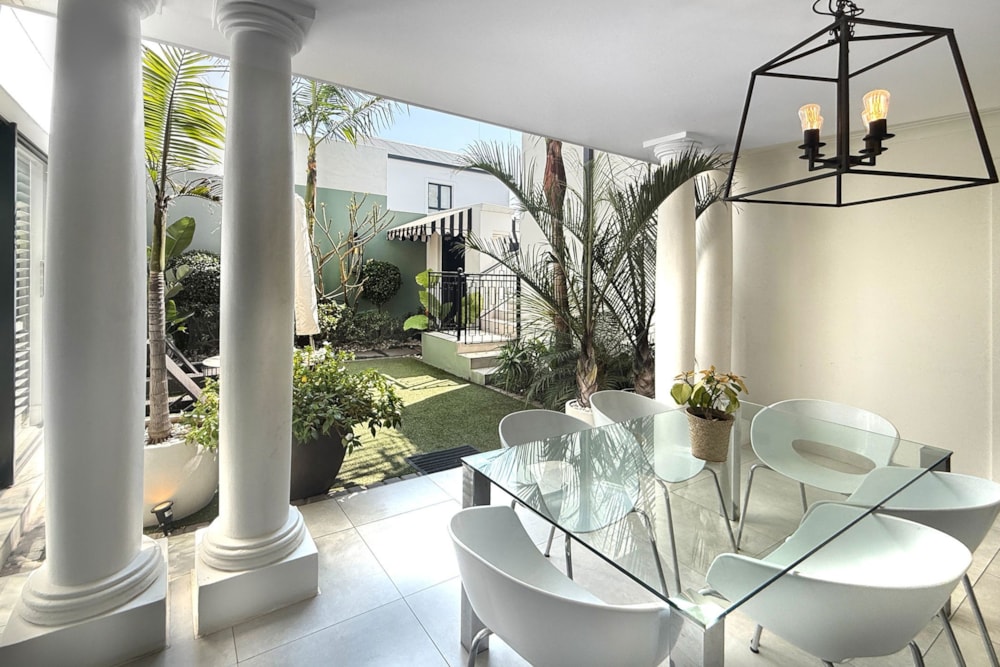 Apartment for sale in Hyde Park, Sandton - HP1713823