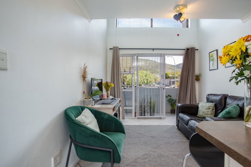 Apartment sold in Paarl North - TK1714688 Apartment sold in Paarl North - TK1714688