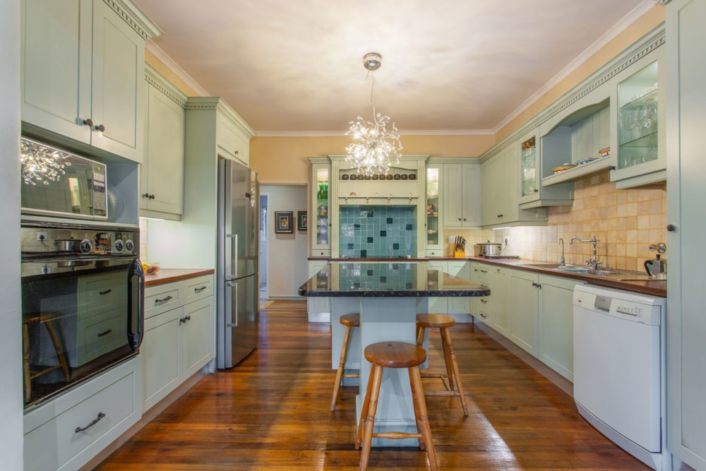 House for sale in Paarl - TK1715976 House for sale in Paarl - TK1715976