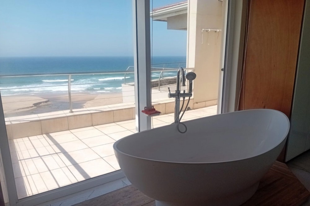 Penthouse apartment to rent in Amanzimtoti - 1WB1714800 Penthouse apartment to rent in Amanzimtoti - 1WB1714800