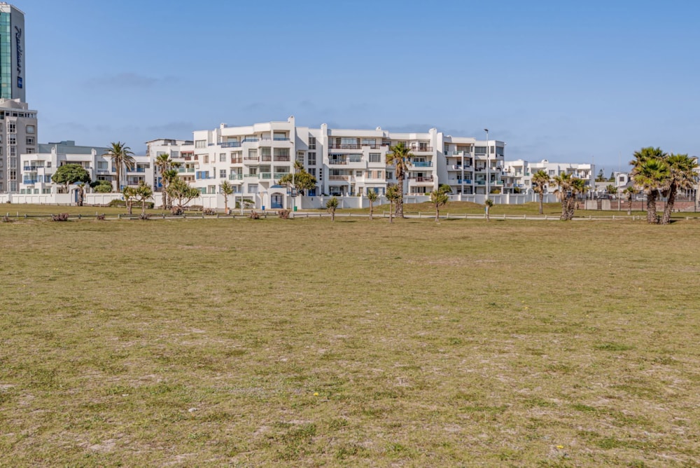 Apartment for sale in Summerstrand - 1PLZ1713968