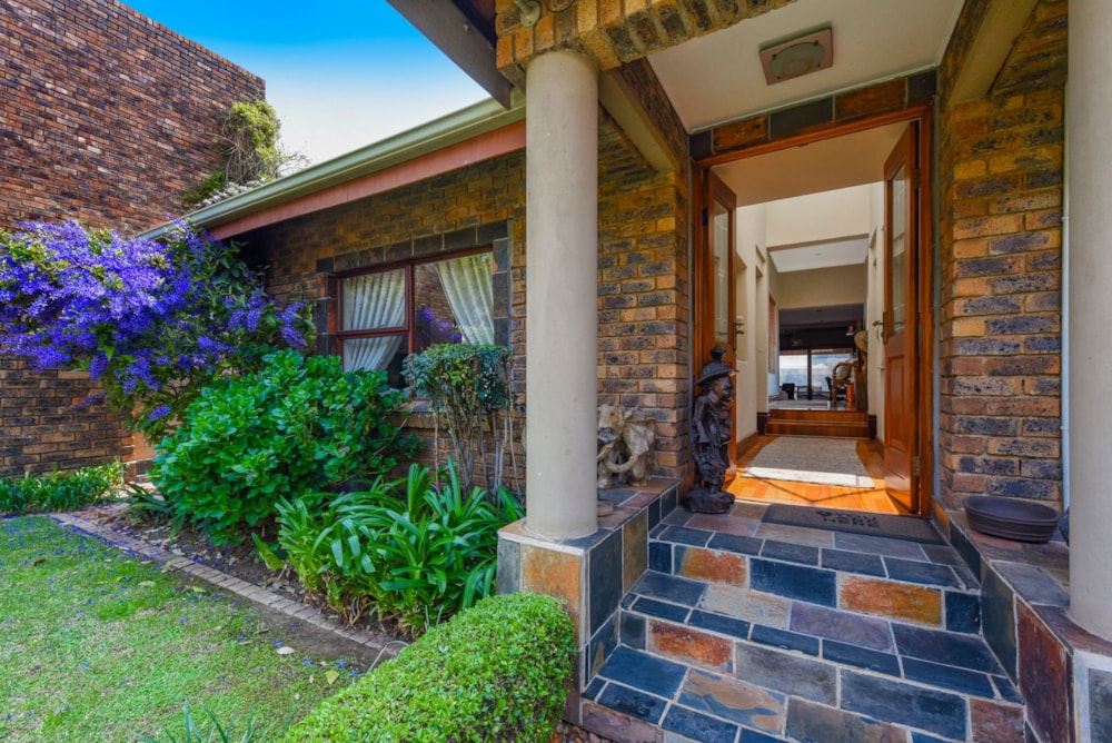 House for sale in Lonehill - FW1714355