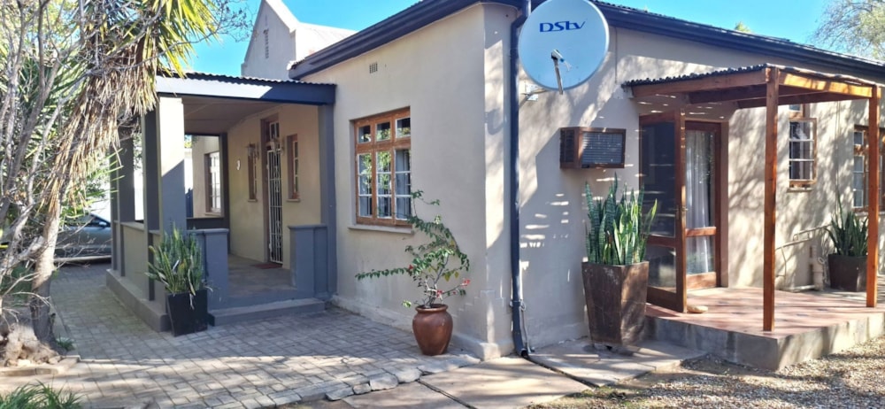 House for sale in West Bank, Oudtshoorn - 1OU1685020
