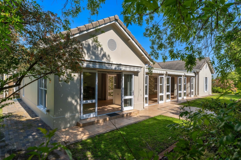 Retirement home for sale in Helderberg Village - SW1714186