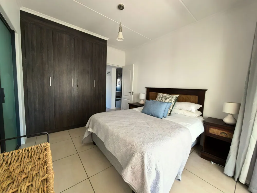 Apartment to rent in Somerset West - SWL1753928