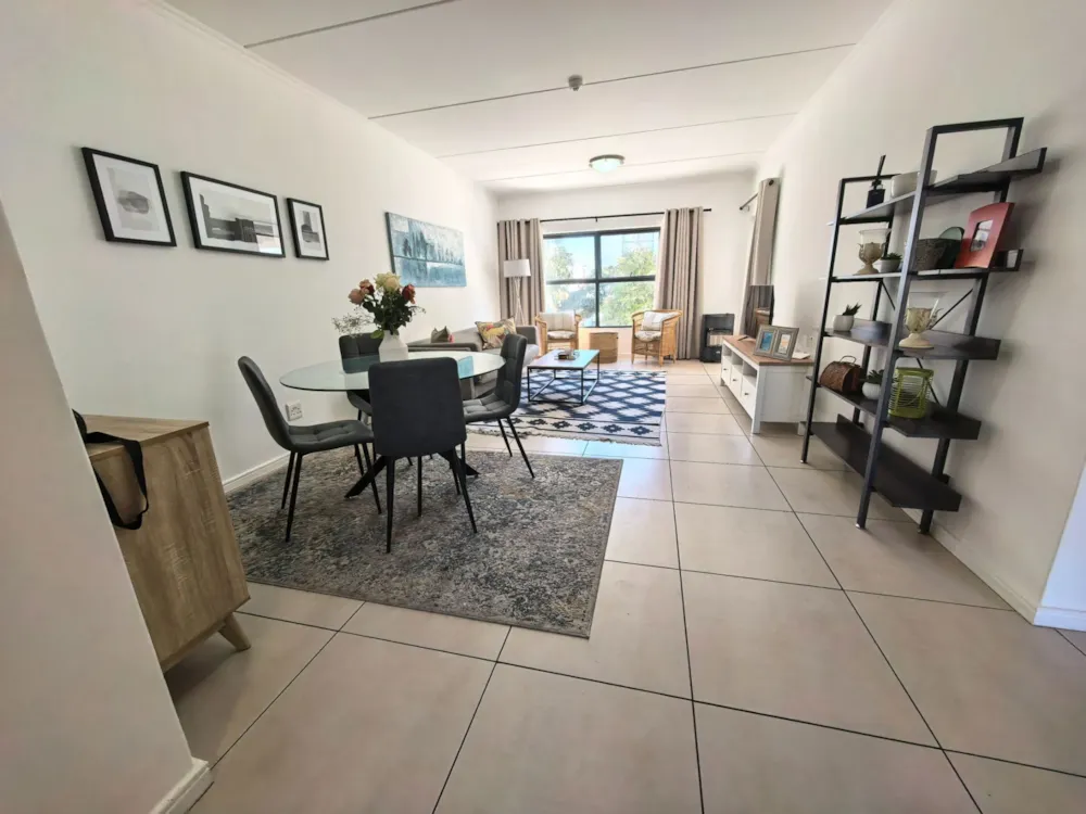 Apartment to rent in Somerset West - SWL1753928