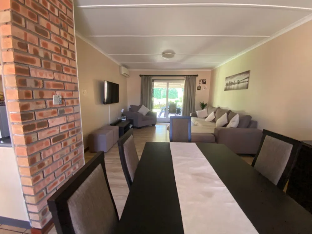 Townhouse sold in Montrose - 1PM1714966 Townhouse sold in Montrose - 1PM1714966