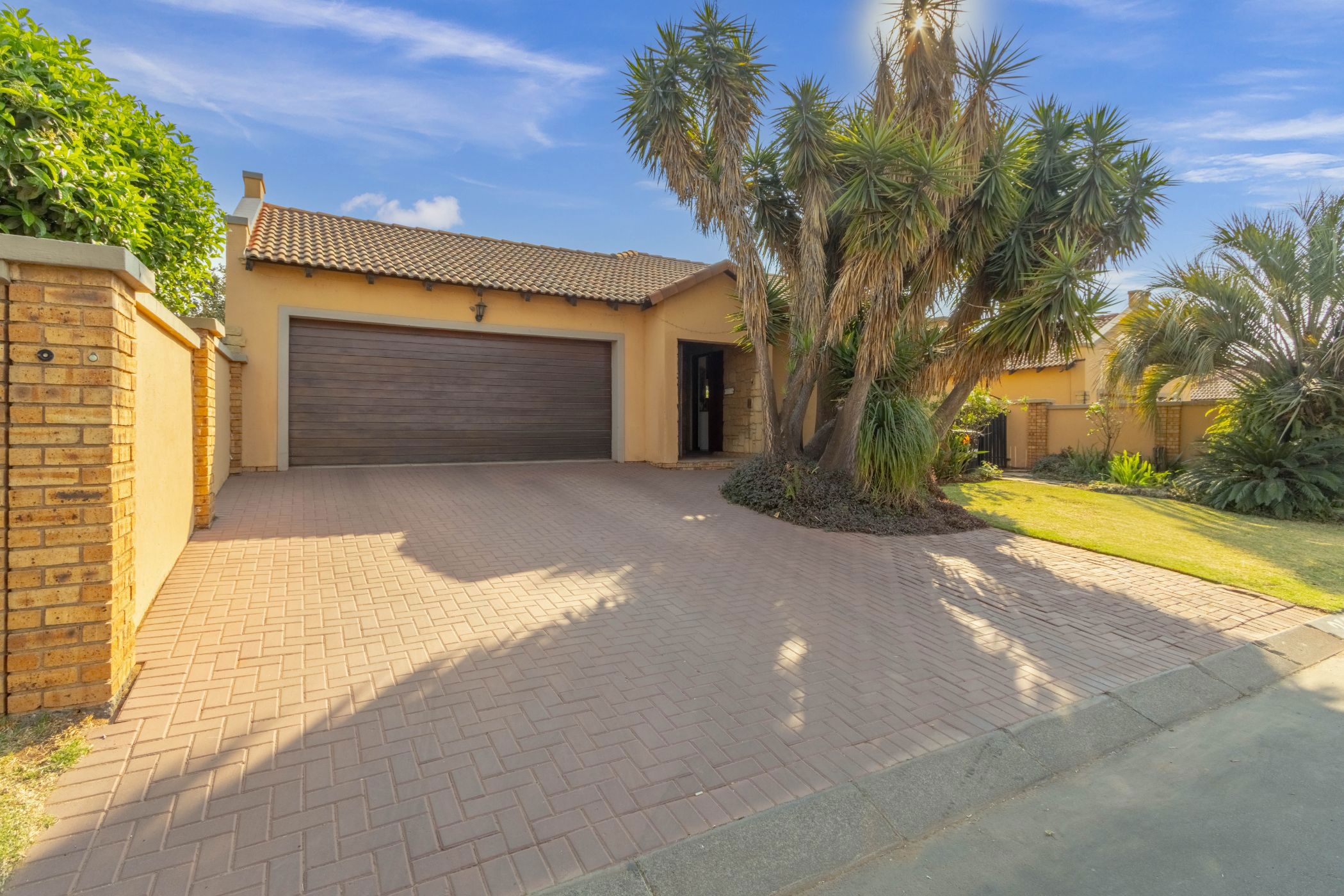 Cluster for sale in Hughes - BOK1713355