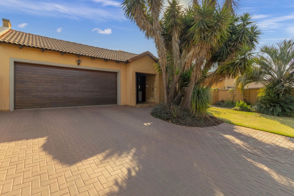 Cluster for sale in Hughes - BOK1713355