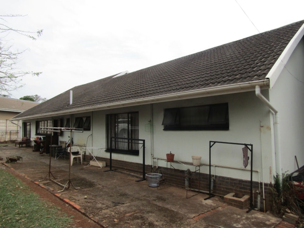 House for sale in Hayfields - 1PM1715842