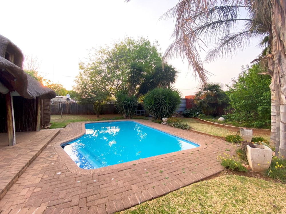 House for sale in Generaal de Wet - 1BX1715330 House for sale in Generaal de Wet - 1BX1715330