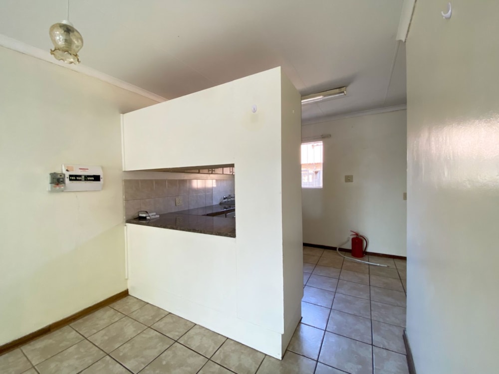 Townhouse for sale in Uitsig, Bloemfontein - 1BX1713654