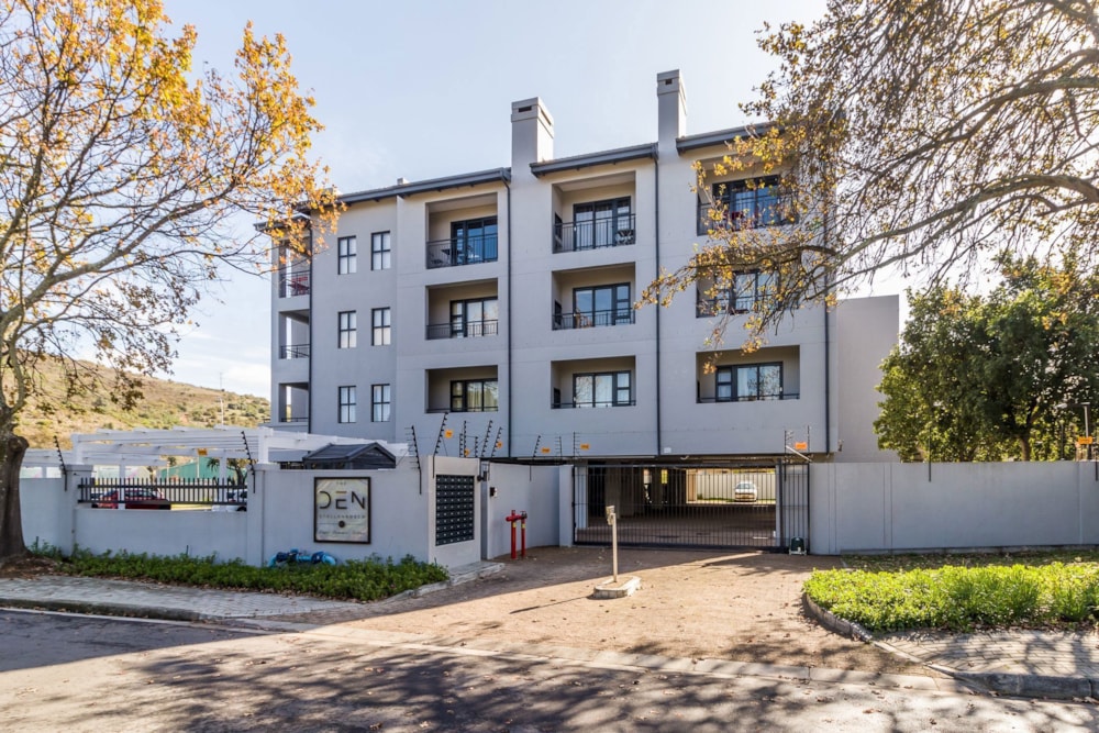 Studio apartment for sale in Stellenbosch Central - ST1714548
