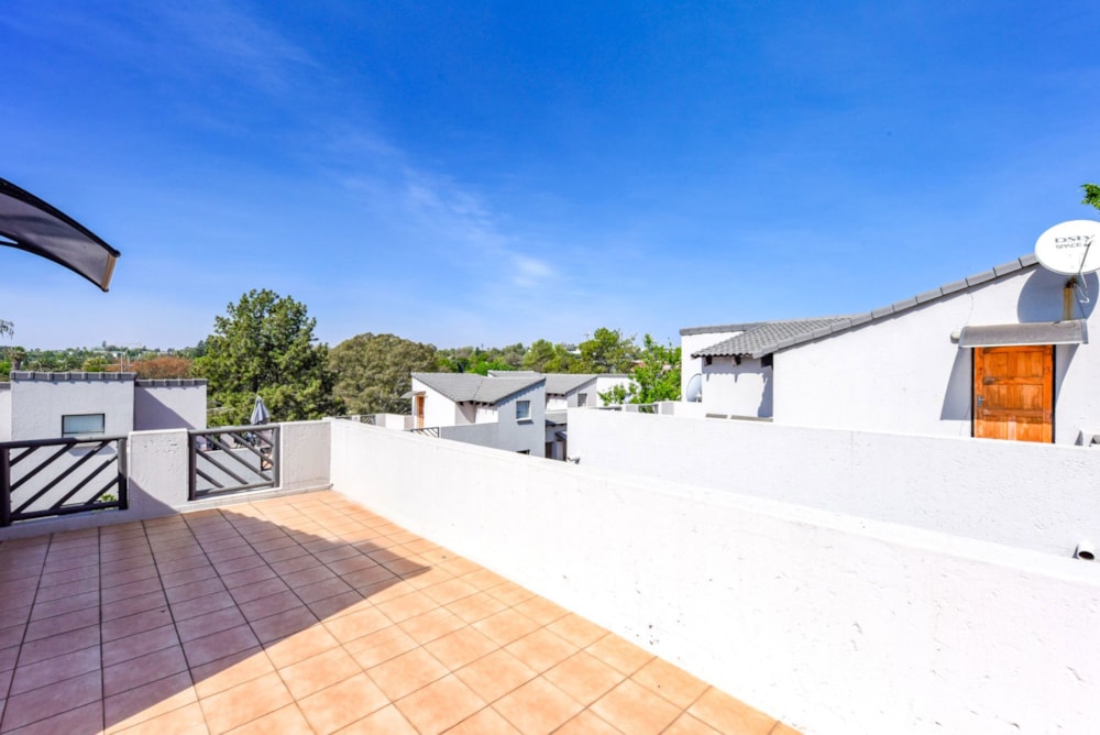 Apartment for sale in Morningside, Sandton - HP1715305