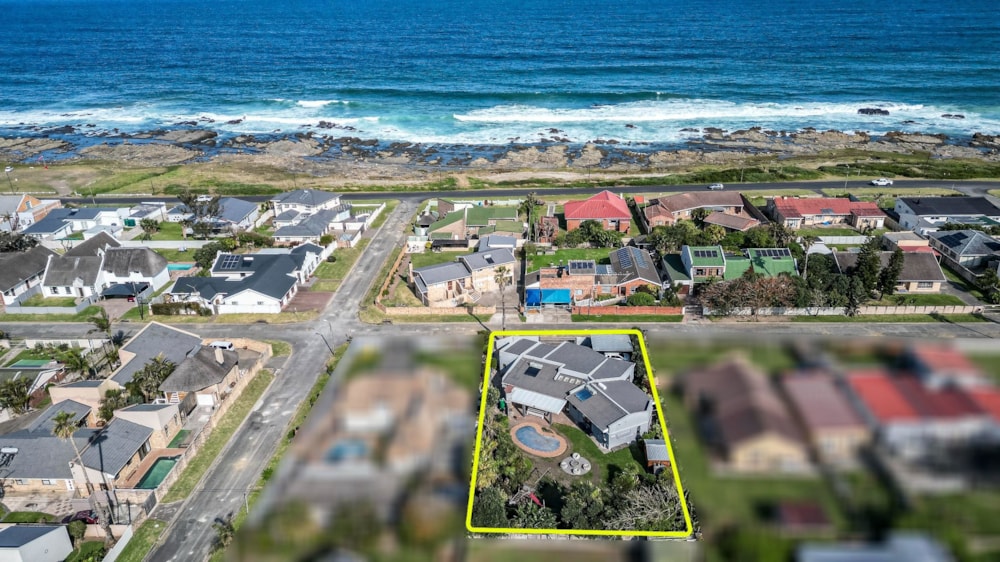 House for sale in Gonubie - 1EZ1713458