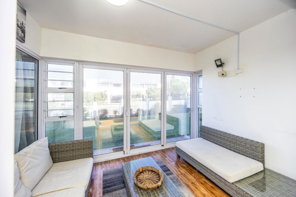 Apartment for sale in Gonubie - 1EZ1715350