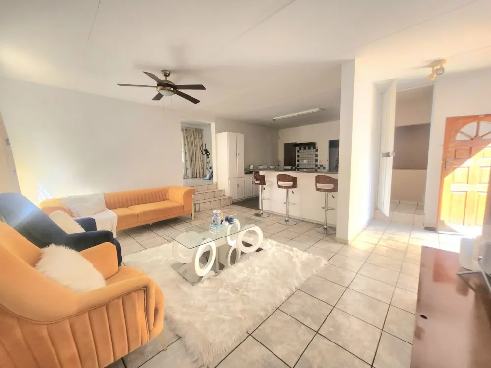 Double-storey house for sale in Pentagon Park - 1BX1715043 Double-storey house for sale in Pentagon Park - 1BX1715043