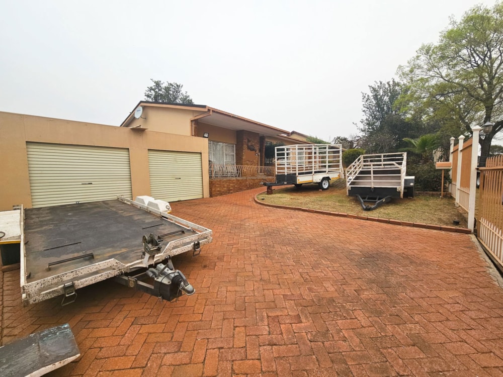 House for sale in Fleurdal - 1BX1713696