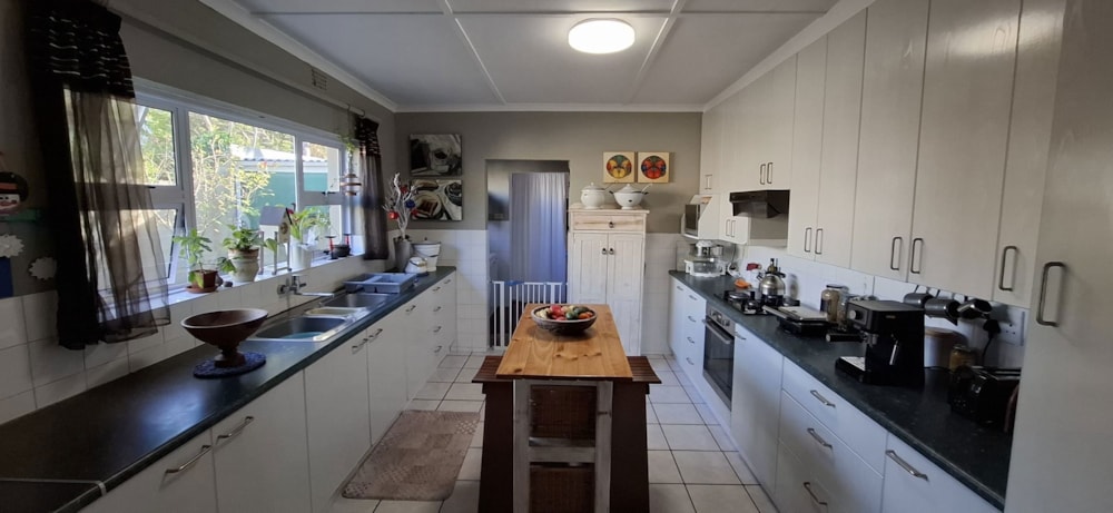 House for sale in Kleinmond - KN1715487 House for sale in Kleinmond - KN1715487