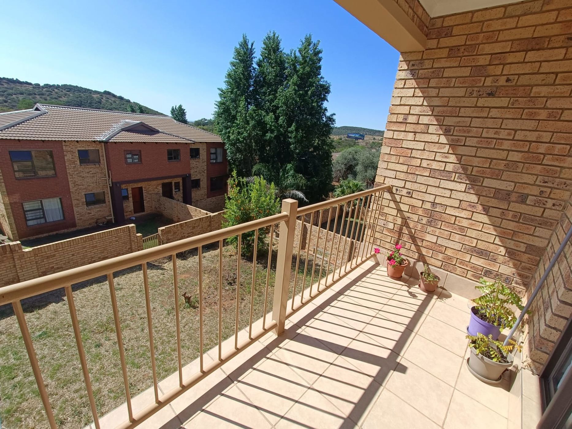 Townhouse for sale in Shellyvale - 1BX1715489