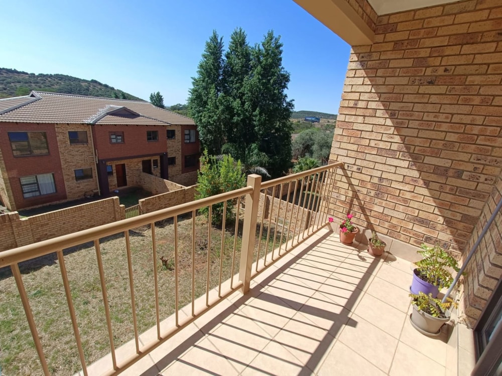 Townhouse for sale in Shellyvale - 1BX1715489