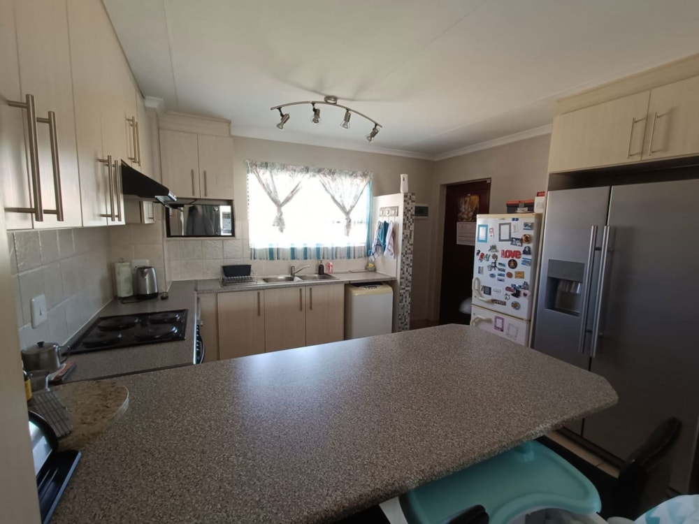 Townhouse for sale in Shellyvale - 1BX1715489