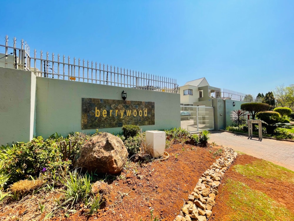 Townhouse for sale in Glenvista - 1GV1713409